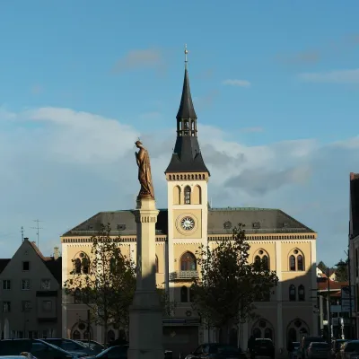 Rathaus und Stadtplatz von Pfaffenhofen an der Ilm