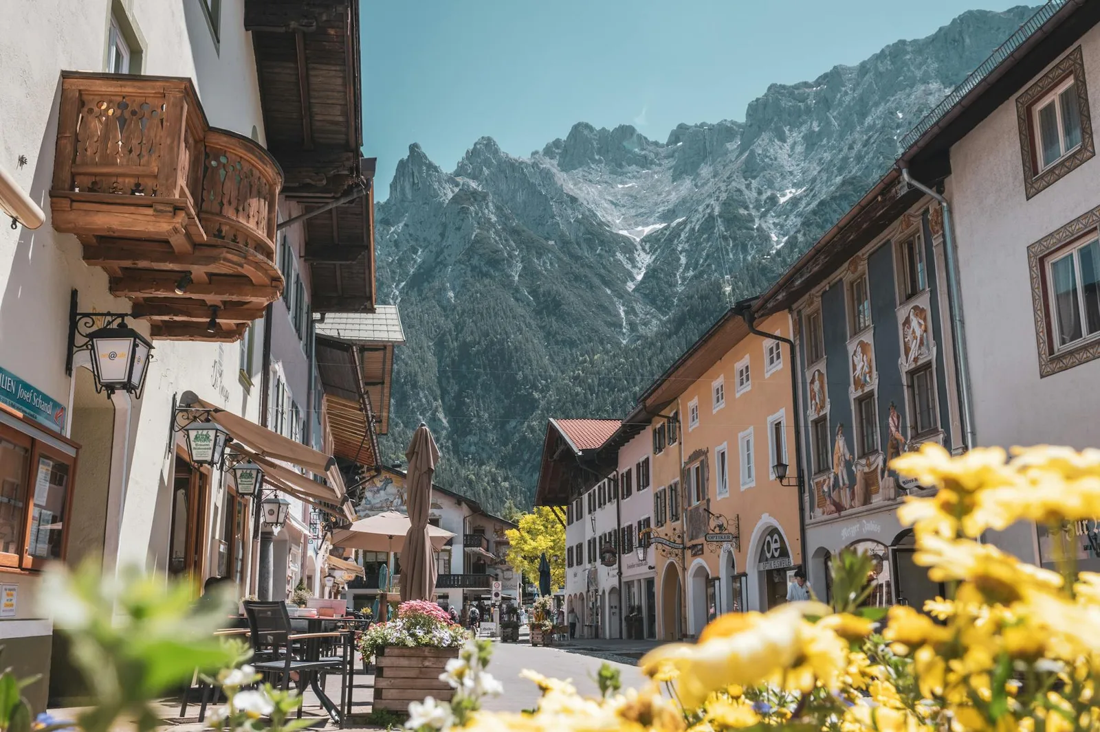 Stadtansicht von Garmisch-Partenkirchen - Baufinanzierung mit Finanzkanzlei Bayern