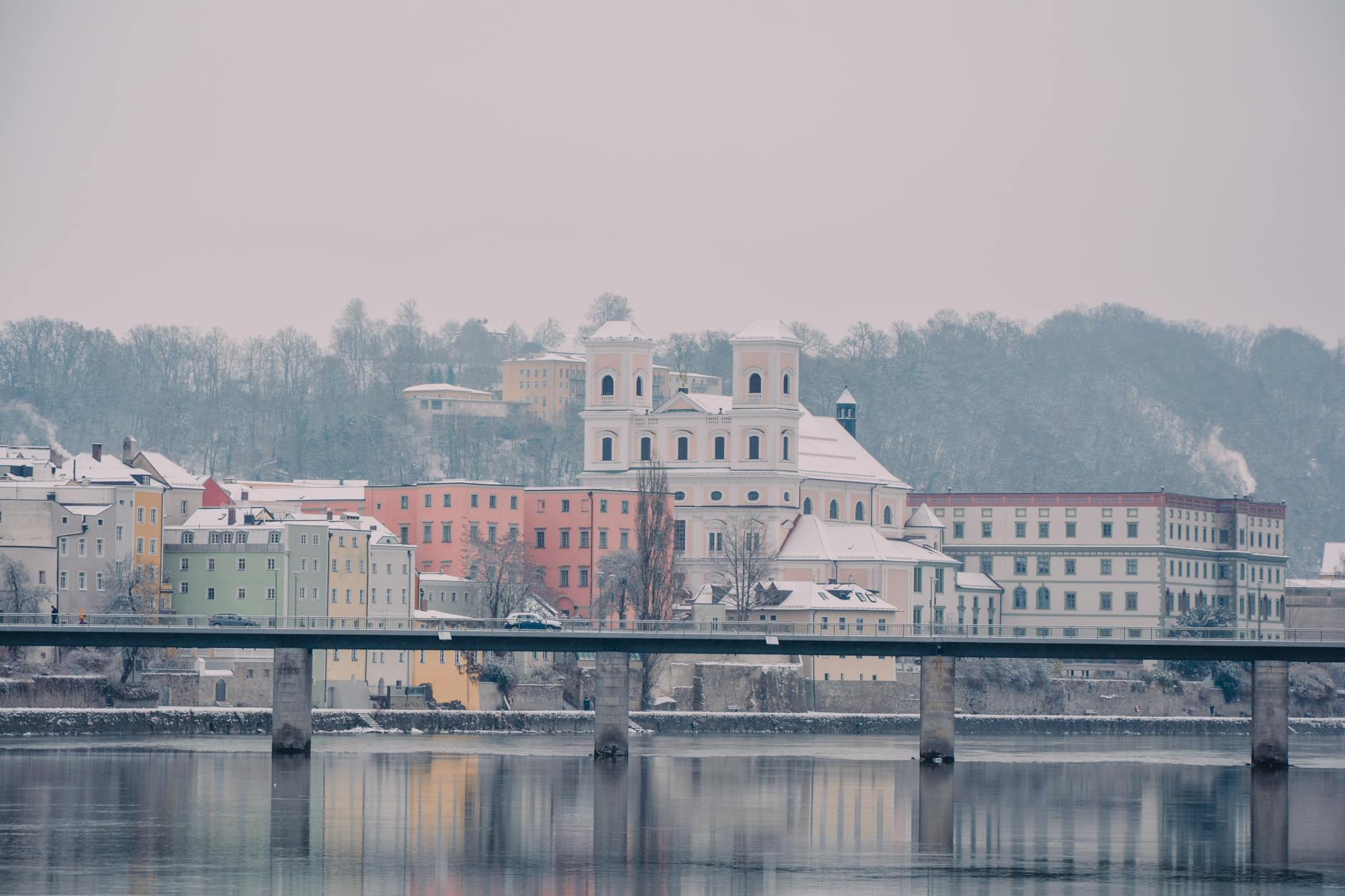 Stadtansicht von Dillingen an der Donau - Baufinanzierung mit Finanzkanzlei Bayern